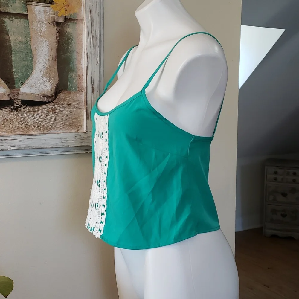 Joyce Crop Top - Picture 4 of 6